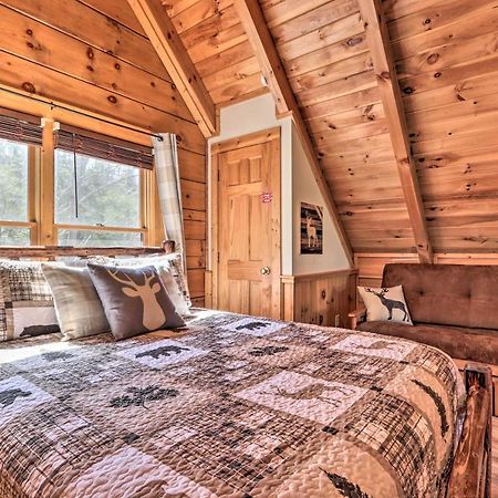 Vila Cozy Cabin With Hot Tub In The Heart Of Pigeon Forge Exteriér fotografie